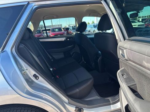 Used 2016 Subaru Outback 2.5i Premium AWD/4WD image 42