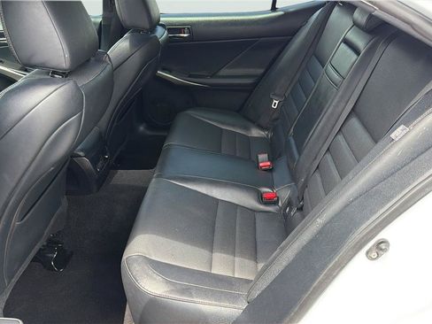 Used 2016 Lexus IS 300 AWD image 20