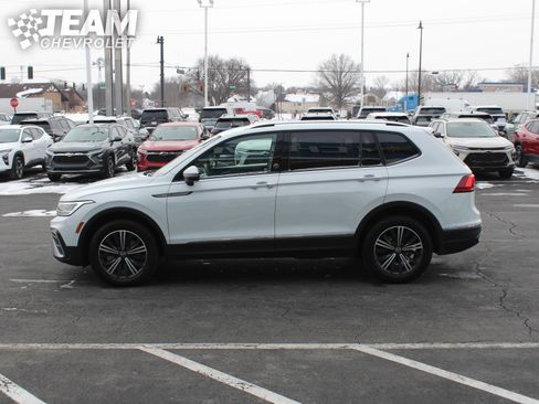 Used 2024 Volkswagen Tiguan Wolfsburg Edition image 7