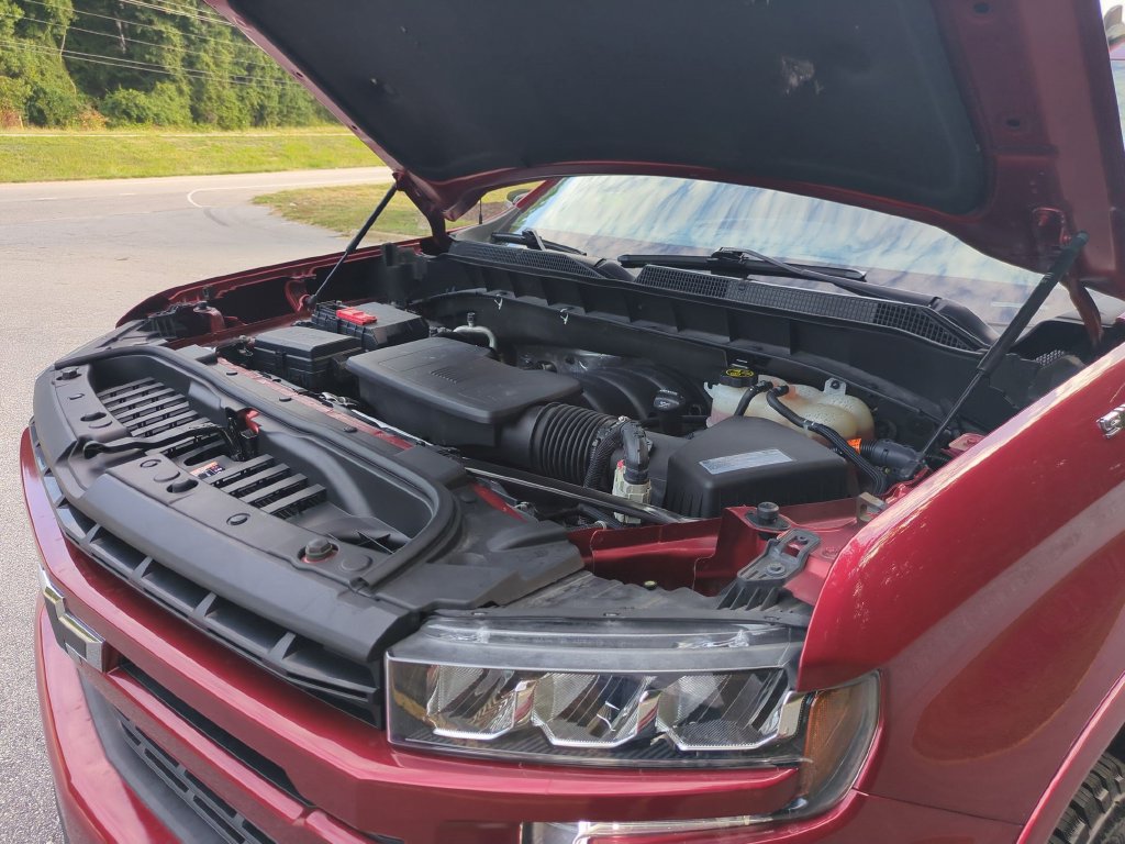 Certified 2021 Chevrolet Silverado 1500 RST RWD image 37