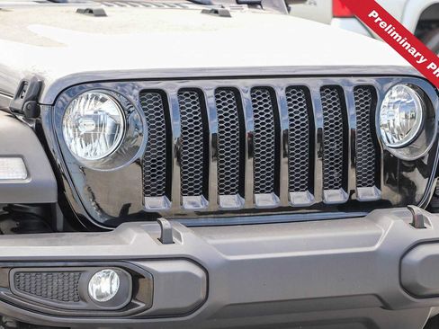 Used 2022 Jeep Wrangler Unlimited Sport AWD/4WD image 5