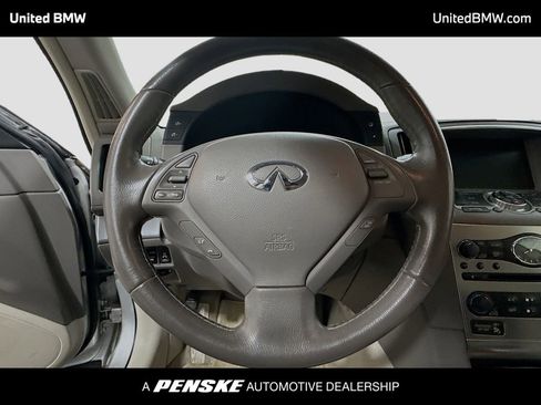 Used 2013 INFINITI G37 Journey w/ Premium Pkg image 6