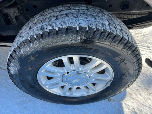 Used 2013 Ford F150 Lariat image 13