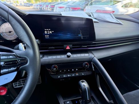 Used 2022 Hyundai Elantra N FWD image 22