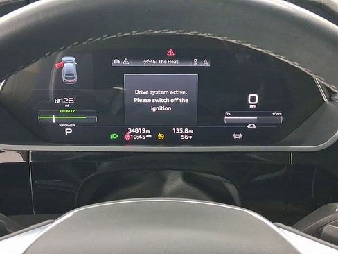 Used 2022 Audi e-tron Premium image 16