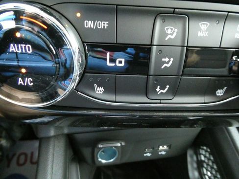 New 2026 Chevrolet TrailBlazer LT w/ Convenience Package AWD/4WD image 21