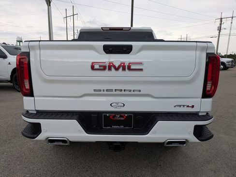 Used 2025 GMC Sierra 1500 AT4 AWD/4WD image 6
