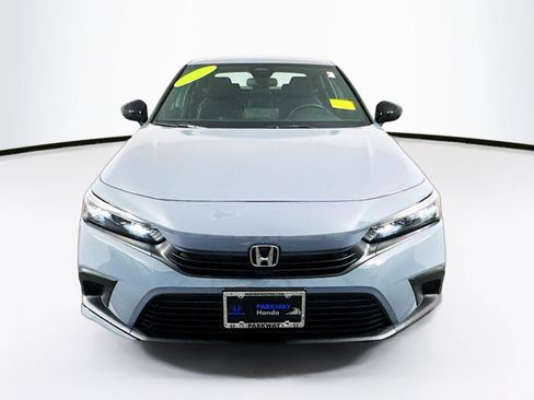 Used 2024 Honda Civic Sport image 2