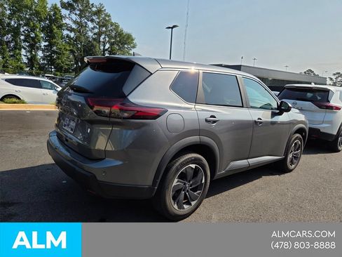 Used 2024 Nissan Rogue SV FWD image 14