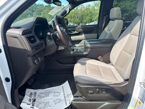Used 2023 Chevrolet Tahoe LT AWD/4WD image 5