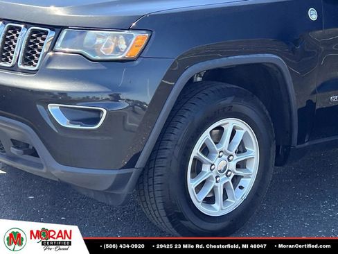 Used 2019 Jeep Grand Cherokee Laredo AWD/4WD image 8