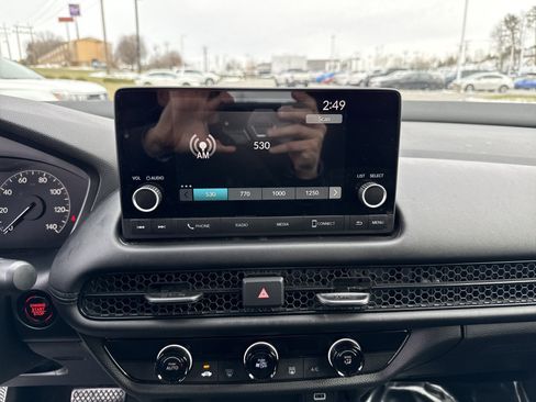 Certified 2024 Honda HR-V LX image 23