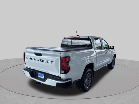 Used 2024 Chevrolet Colorado LT w/ LT Convenience Package II RWD image 8