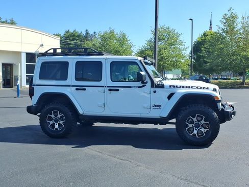 Used 2019 Jeep Wrangler Unlimited Rubicon AWD/4WD image 4