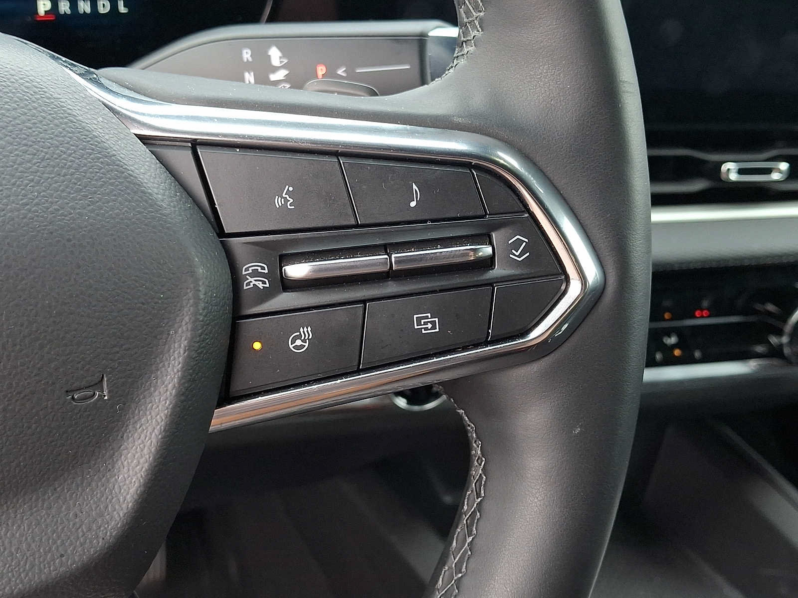 Certified 2025 Chevrolet Equinox LT AWD/4WD image 21