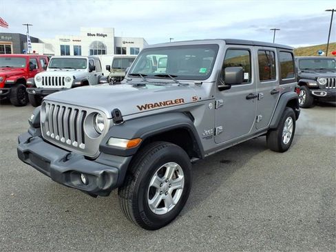Used 2020 Jeep Wrangler Unlimited Sport S image 9
