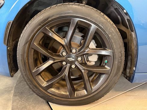 Used 2022 Dodge Charger SXT w/ Blacktop Package image 25