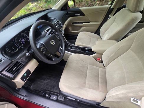 Used 2015 Honda Accord EX image 2