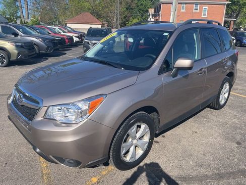 Used 2016 Subaru Forester 2.5i Premium w/ Popular Package #2 AWD/4WD image 1