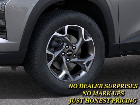 New 2026 Chevrolet Trax LT image 9