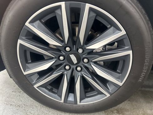 Used 2021 Cadillac Escalade Sport Platinum w/ Heavy-Duty Trailer Package image 32