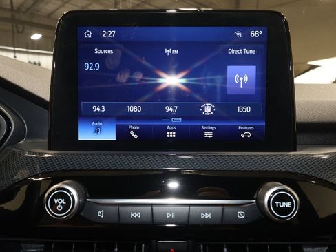 Used 2023 Ford Escape ST-Line image 12