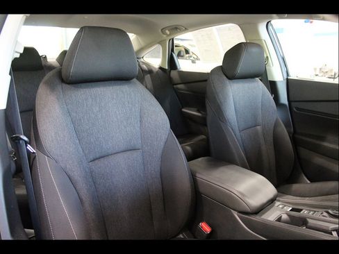 Certified 2023 Honda Accord EX image 24