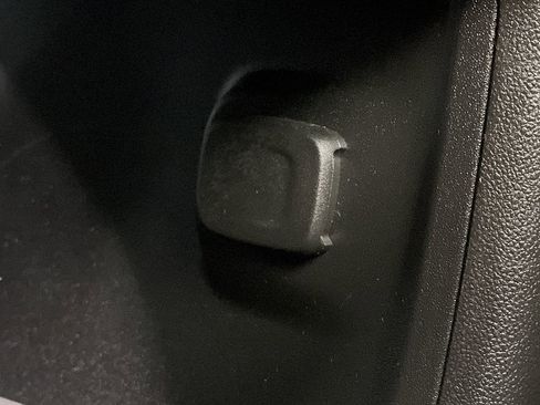 Certified 2024 Cadillac XT5 Premium Luxury image 34