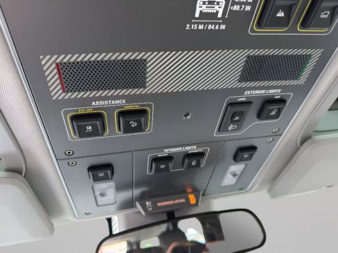 Used 2024 INEOS Grenadier AWD/4WD image 30