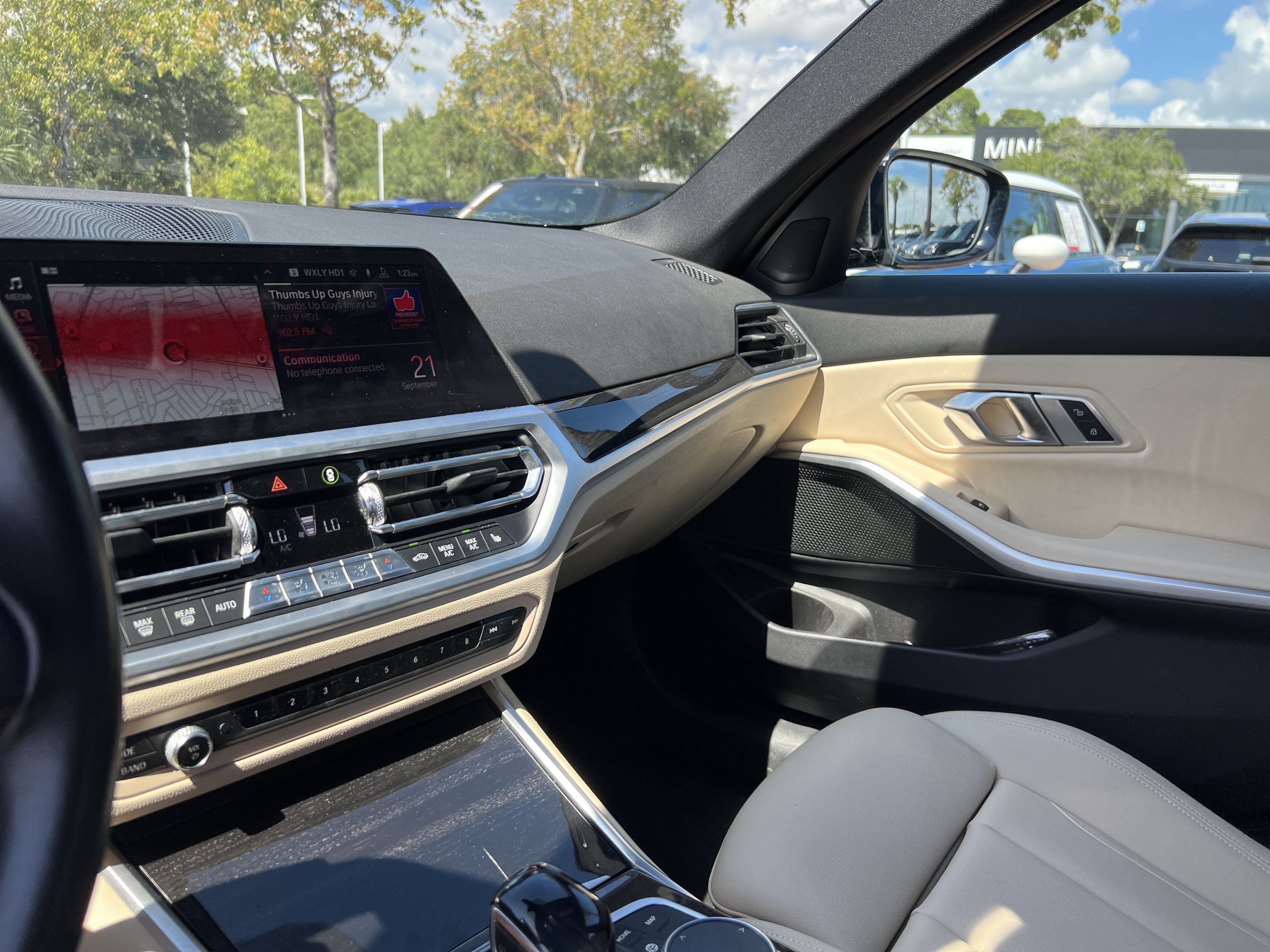 Used 2020 BMW 330i Sedan w/ Convenience Package RWD image 30