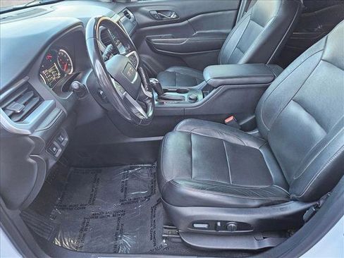 Used 2018 GMC Acadia SLT image 15