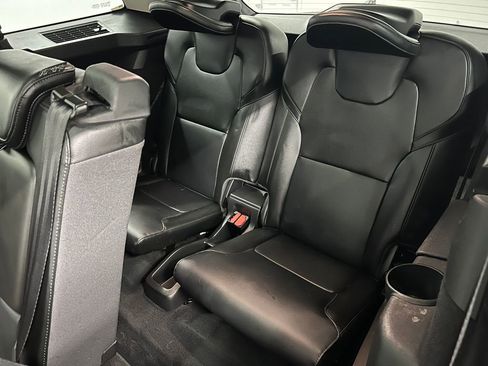 Used 2019 Volvo XC90 T5 Momentum w/ Advanced Package image 21