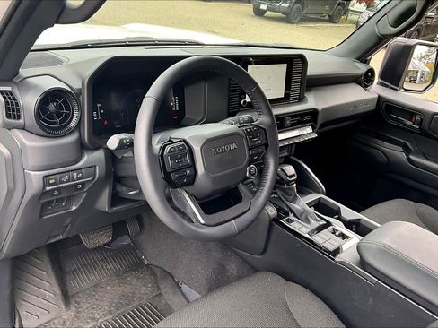 Used 2025 Toyota Land Cruiser 1958 image 17