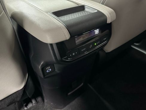 Used 2025 Toyota Grand Highlander AWD image 51