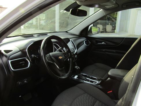 Used 2019 Chevrolet Equinox LT image 17