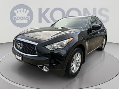 Used 2017 INFINITI QX70 AWD w/ Premium Package