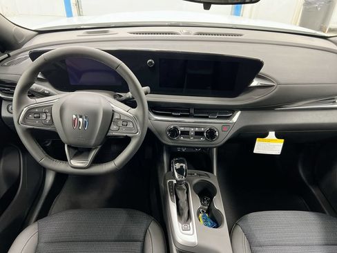 New 2026 Buick Envista Preferred w/ Convenience I Package FWD image 10