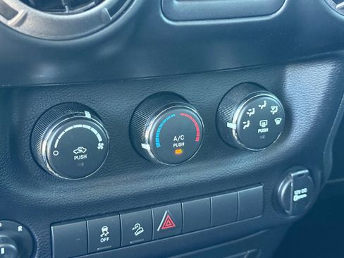 Used 2017 Jeep Wrangler Unlimited Sport w/ Quick Order Package 24S image 21