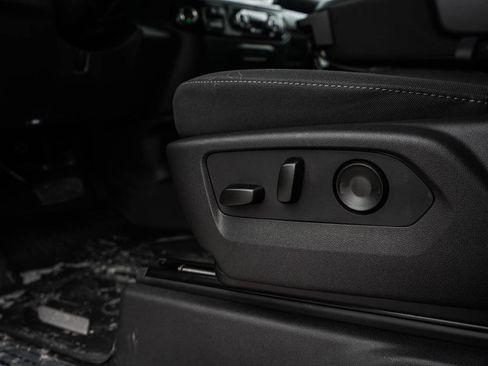 New 2026 GMC Sierra 3500 SLE image 16