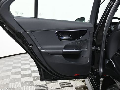 Certified 2025 Mercedes-Benz C 300 4MATIC Sedan image 29