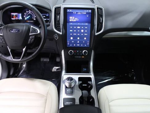 Used 2024 Ford Edge SEL w/ Cargo Accessory Package AWD/4WD image 2
