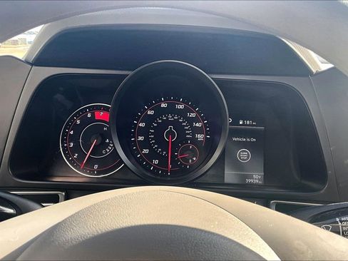 Used 2023 Hyundai Elantra SEL image 12