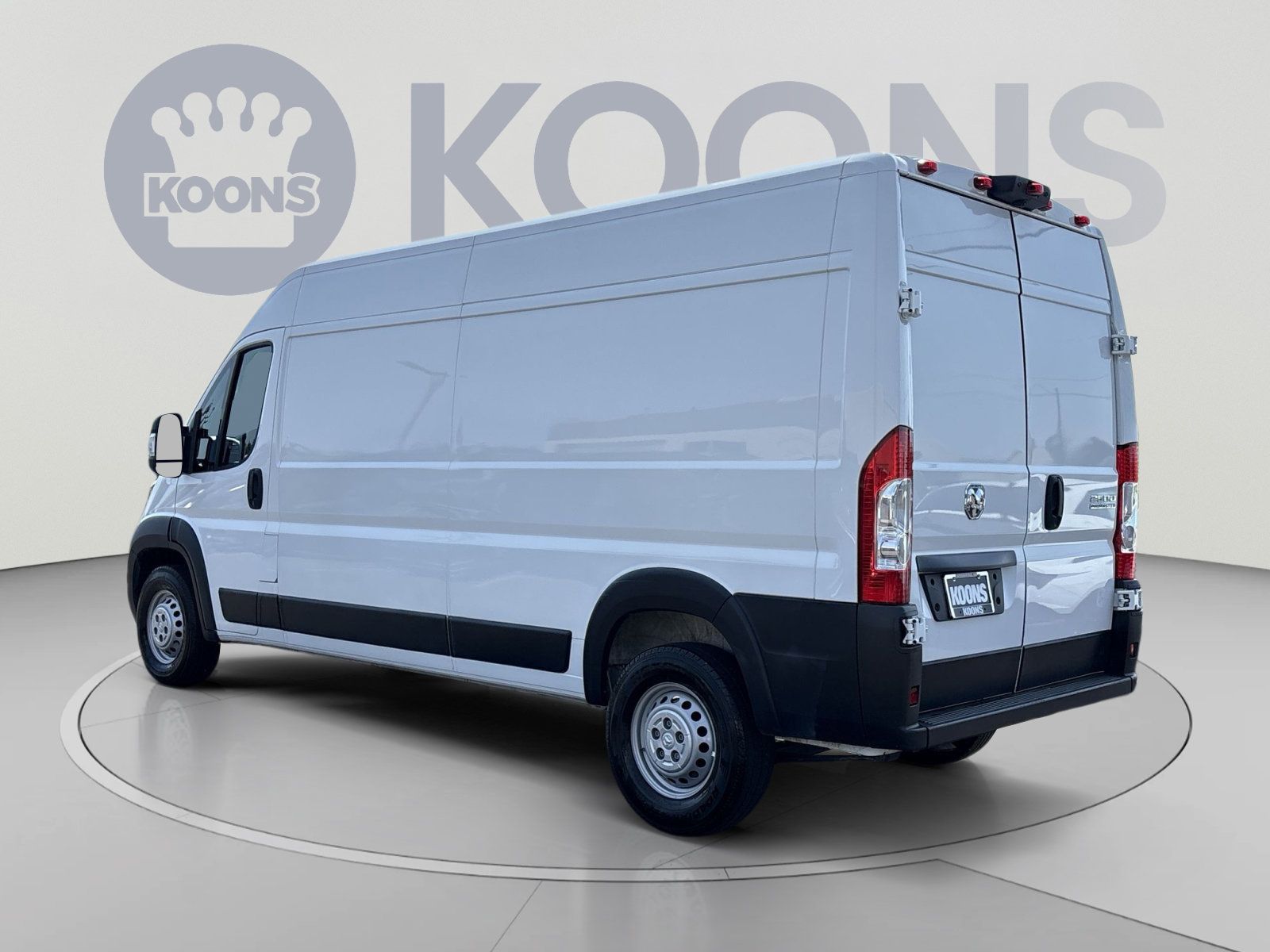Used 2025 RAM ProMaster 2500 w/ Convenience Group FWD image 4