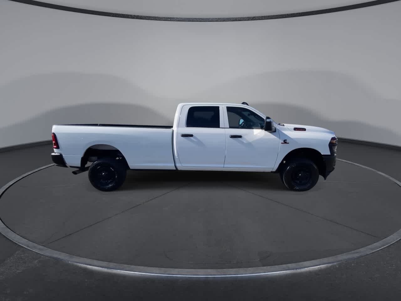 Used 2025 RAM 2500 Tradesman AWD/4WD image 2