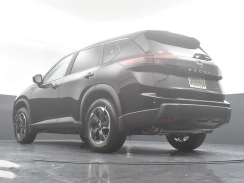 New 2026 Nissan Rogue SV w/ Cold Weather Package image 28