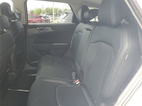 New 2026 Kia Sportage EX w/ EX Panorama Roof Package image 20