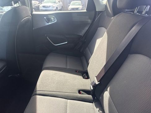 Certified 2024 Kia Soul LX w/ Option Group 015 image 9
