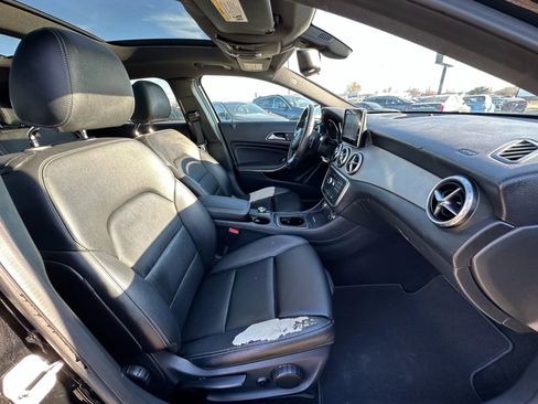 Used 2016 Mercedes-Benz GLA 250 4MATIC image 13