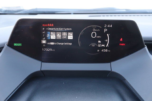 Used 2025 Toyota Prius LE AWD/4WD image 13