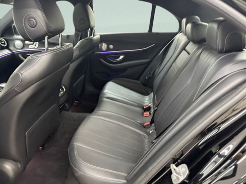 Used 2017 Mercedes-Benz E 300 4MATIC image 10